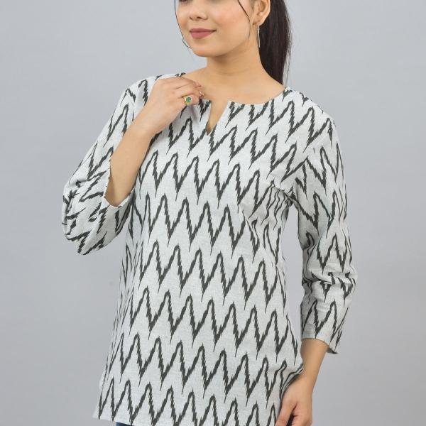 Pure Printed cotton top