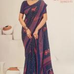 Plain with minimal embellishments to complement the saree with blause